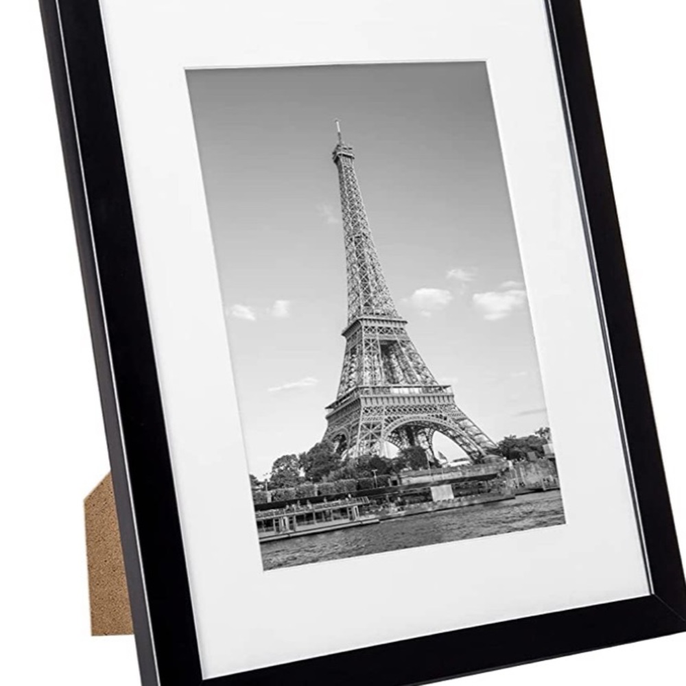 Picture frame for 8x10 or 5x8 pictures